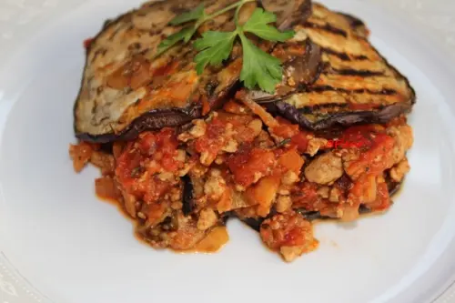 Musaca de vinete grecească/ turcească, rețeta clasică, vegană