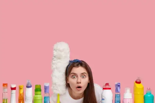 Produse de curățare sigure pentru animalele de companie