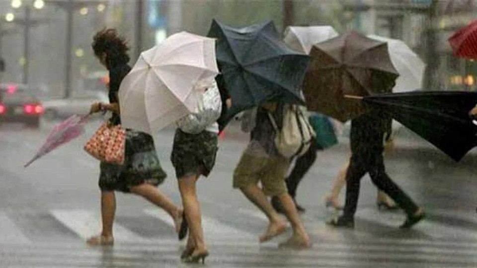 Prognoza meteo, 18 aprilie. Schimbare bruscă a vremii, temperaturile încep să scadă