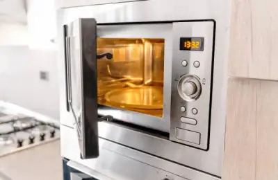 Choosing the Right Microwave Oven for Your Kitchen