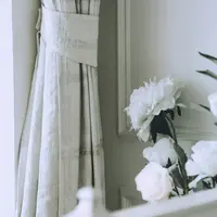 Cum folosești flori artificiale ca să atragi clienți în restaurant?