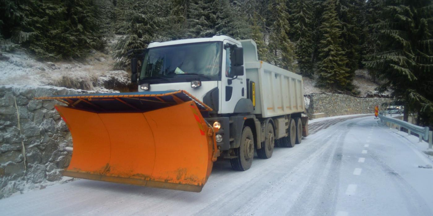 Consiliul Județean Cluj anunță că se circulă în condiții de iarnă pe mai multe drumuri județe