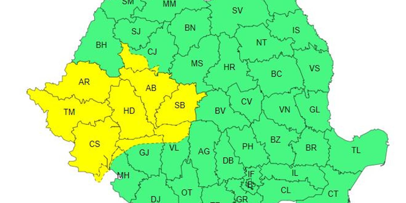 Cod galben de ploi și vijelii valabil până mâine, 26 iunie, în Cluj și alte județe din țară