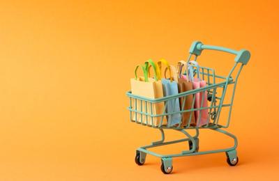 Românii din mediul rural au comandat online cu 22,8% mai mult în 2022