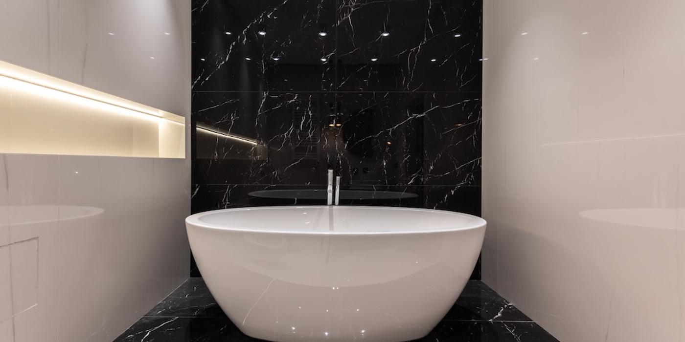 Îmbăiază-te cu stil: beneficiile căzilor de baie freestanding