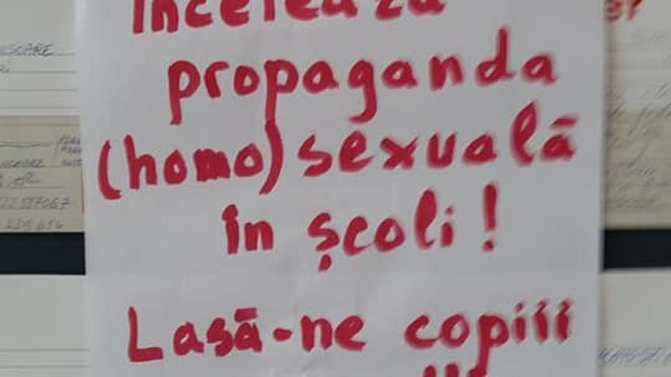 Kaufland spune că nu are nicio legătură cu tabăra LGBT pentru minori a asociației Accept. Lunga istorie a promovării homosexualității în România de către lanțul german