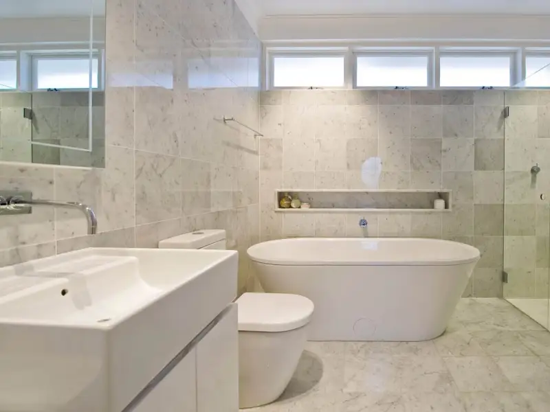 Care sunt avantajele placarilor cu piatra naturala?