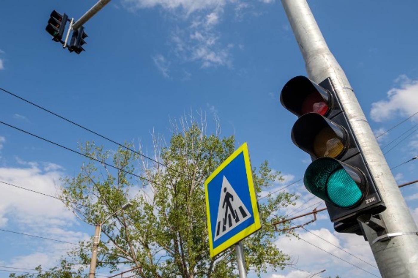 Începând de astăzi, 20 aprilie, două doi semafoare vor fi puse în funcțiune în Cluj-Napoca
