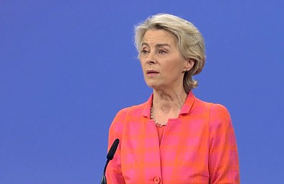 Scandal la vârful UE. Miliarde deturnate de CE către ONG-uri ecologiste pentru a ataca politicieni