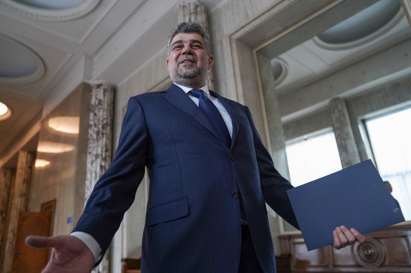 Ciolacu: „Sunt mulţumit de tot cabinetul şi chiar funcţionăm ca o echipă”