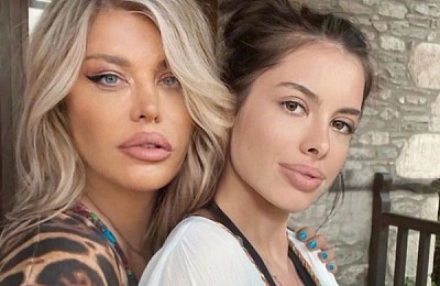 Loredana Groza, urare deosebită de ziua de naștere a fiicei sale! I-a cântat „La mulți ani” chiar pe străzile din Franța!