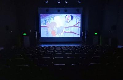 La Cinema ”Dacia”, din cartierul Mănăștur, se fac proiecții de desene animate la care nu merge nimeni