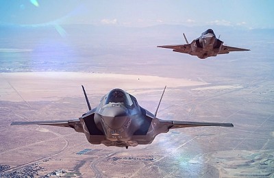 Alertă aeriană lângă Alaska. SUA și Canada au interceptat avioane militare rusești