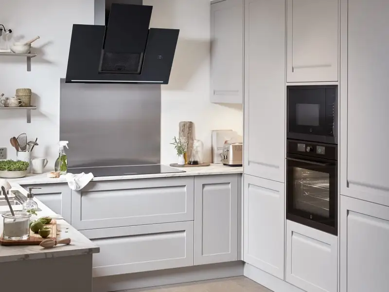 Bucatariile modulare ce sunt si prin ce se diferentiaza fata de o bucatarie la comanda