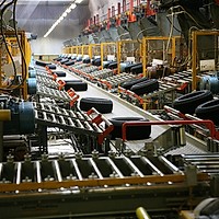 Italia vrea să-i scoată pe chinezi din acționariatul Pirelli. Ultimatum dat de SUA