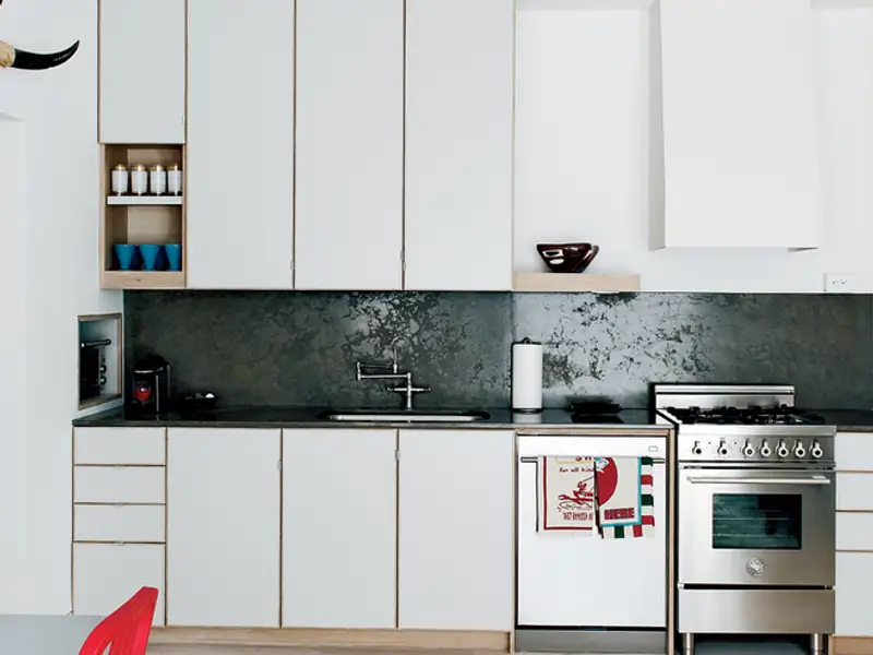 10 bucatarii amenajate in stil minimalist