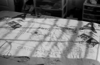 A Warm and Welcoming Bedroom: Tips for the Cold Season