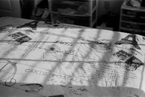 Dormitor cald și primitor: sfaturi pentru sezonul rece