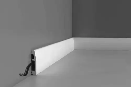 Plinta metoda simpla pentru mascarea cablurilor