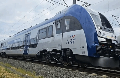 Primul tren electric regional PESA 655-5 (RE-R103) a ajuns în România