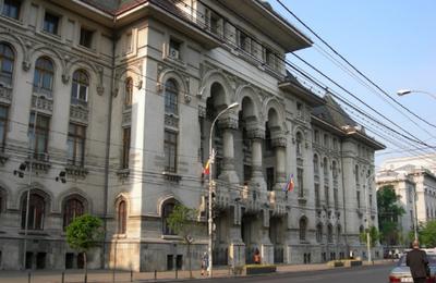 Piedone vrea Primăria Capitalei pentru el și sectorul 5 pentru fiul său
