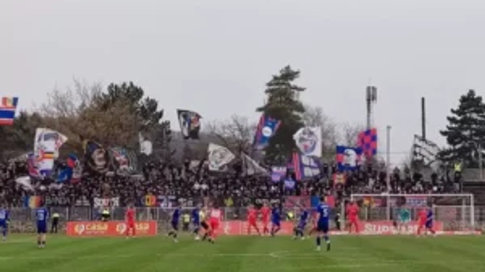 În ultima etapă din sezonul regular, Steaua câștigă la Câmpulung și rămâne neînvinsă