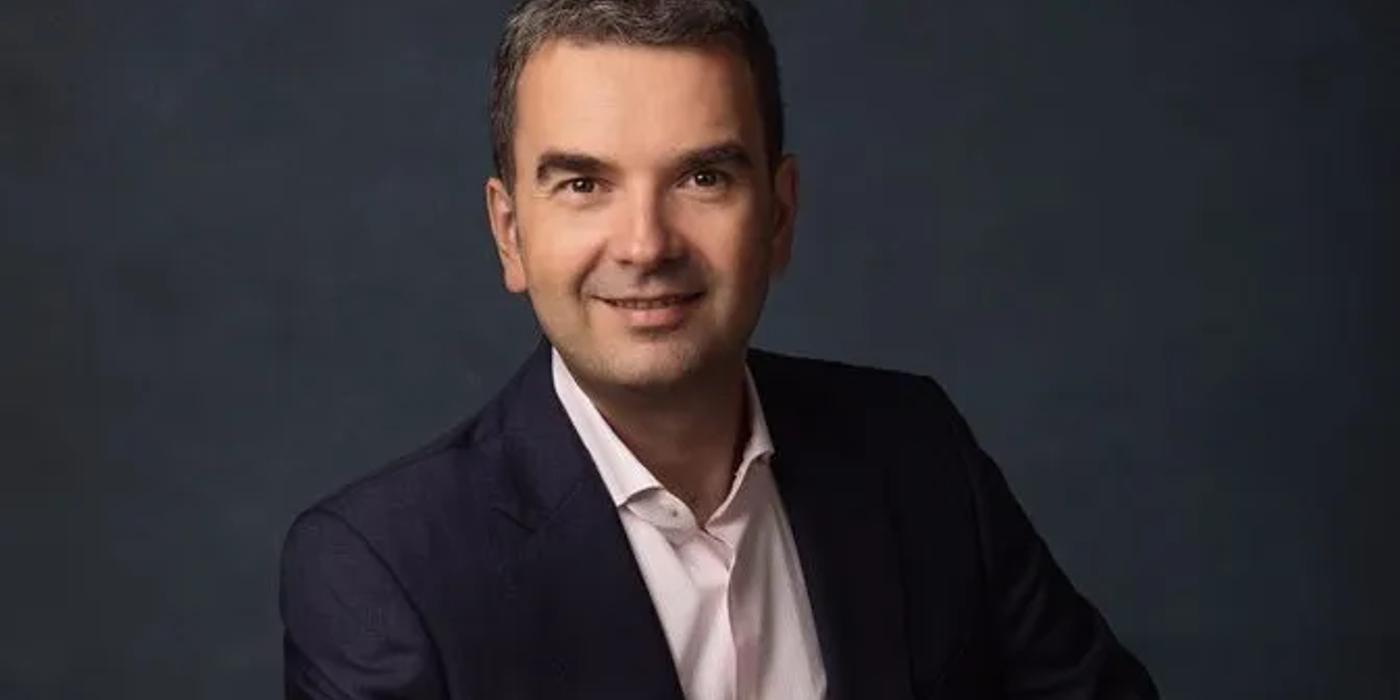 Românii pot retrage acum numerar direct din magazine și restaurante, prin dispozitivele BlueCash 50. Danubius Exim lansează o alternativă inovatoare la ATM