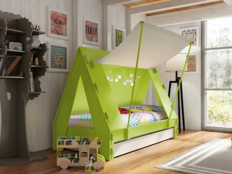 Mobila pentru camera copiilor – Paturi in forma de cort