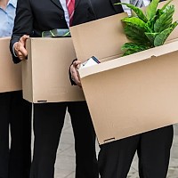 Se cere concediarea a 150.000 de bugetari. Reformă dură propusă de economiști