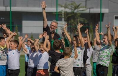 Programul „Fugi în curtea școlii” continuă la Cluj-Napoca