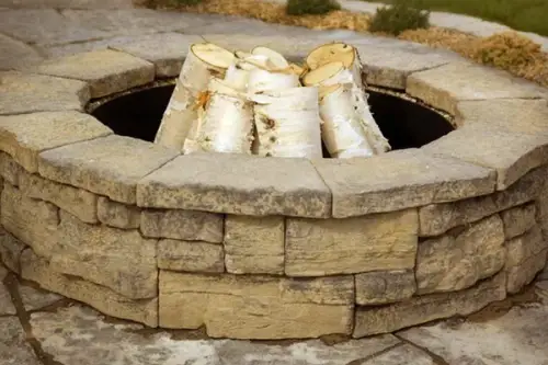 Cum se construieste un semineu de exterior ingropat