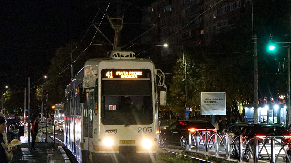 Programul STB de Paște în București: Tramvaiul 41 circulă în Noaptea de Înviere