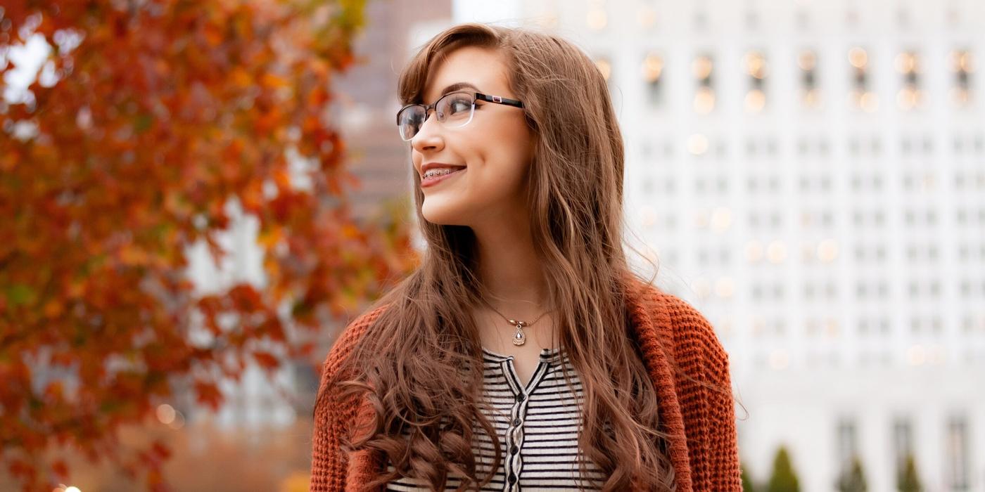 Iata pentru ce pacienti este aparatul dentar ceramic o solutie potrivita!