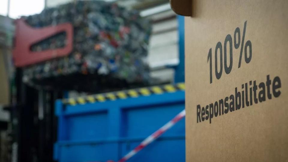 FEPRA Brad inaugurează noile capacități de reciclare PET și sticlă