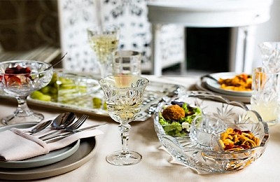 Cum să iți infrumusețezi masa cu produse din cristal de Bohemia