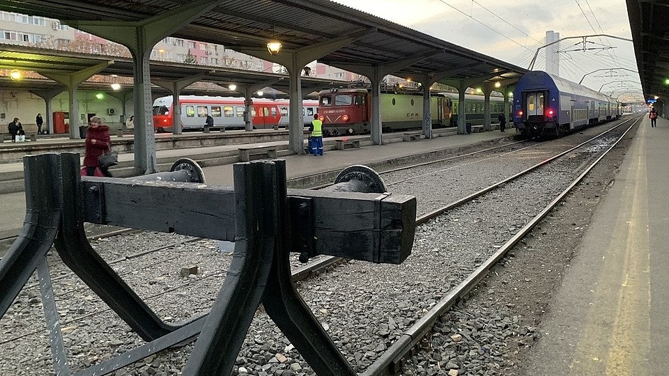 Romania’s rail traffic declines in 2025: Passenger numbers and freight volumes both down