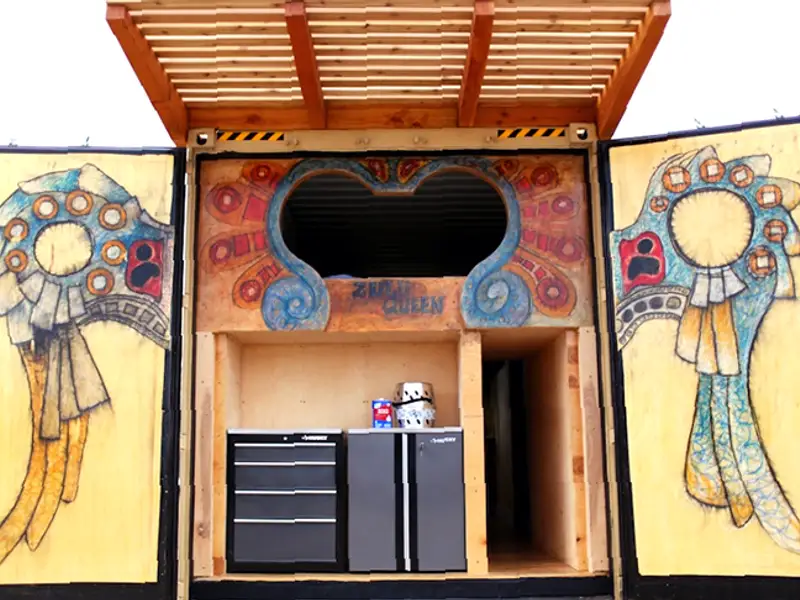 “Regina Zulu” locuinta dintr-un micro container de 15 mp