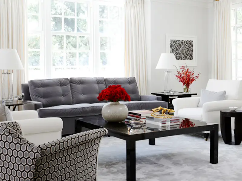 Finete si stralucire in reamenajarea unui apartament din Toronto Foto inainte si dupa