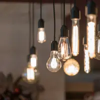 Soluții de iluminat pentru fiecare colț al casei tale: cum le alegi