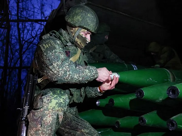 Militarii ruși vor să distrugă un oraș ucrainean aflat la 22 km de Galați. „Trimitem rachete cu 13.000 km/oră”