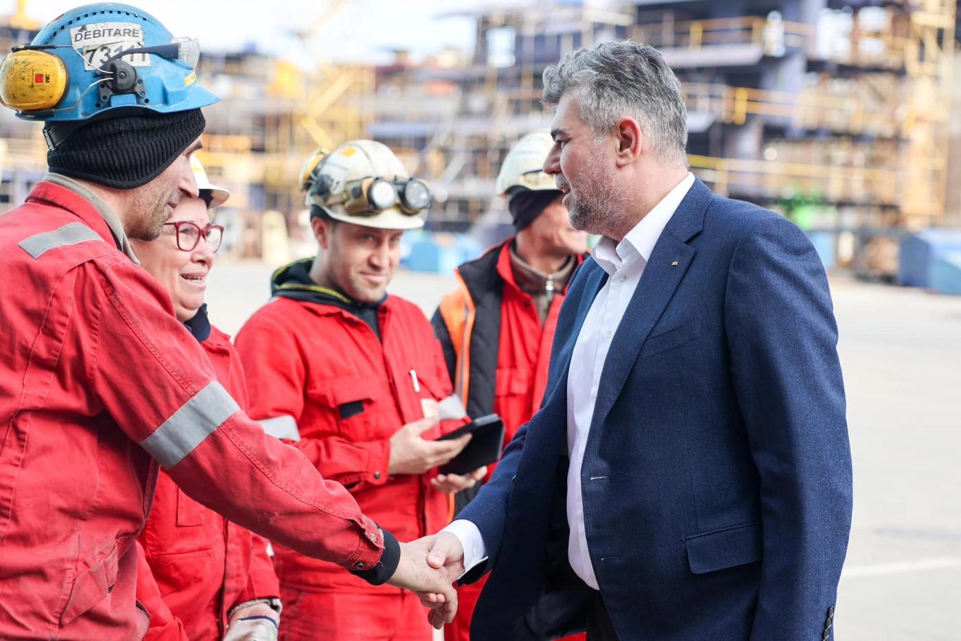 Marcel Ciolacu: Vreau să avem cât mai rapid un program naţional pentru extinderea accelerată a învăţământului dual. Acest parteneriat trebuie să ne permită ca în următorii cinci ani să avem 50.000 de locuri anual în învăţământul dual