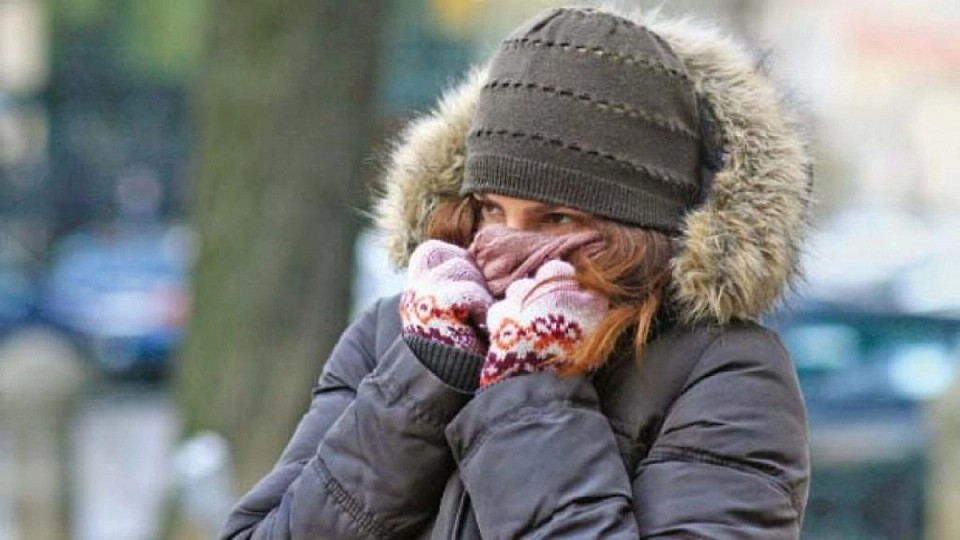 Prognoza meteo, 17 decembrie. Frig, burniță și ceață în unele regiuni. Când încep ninsorile
