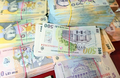 Sistemul bancar românesc în 2025: Profit record de 15,5 miliarde lei, în ciuda creșterii numărului băncilor pe pierdere