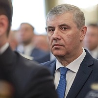 Nicușor Dan a spus că „evaluează” când a fost întrebat dacă e eficient pentru democrație ca șefii de servicii secrete să stea în funcție 20 de ani