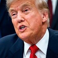 SUA se pregătesc să lanseze un al doilea val de atacuri, spune Trump