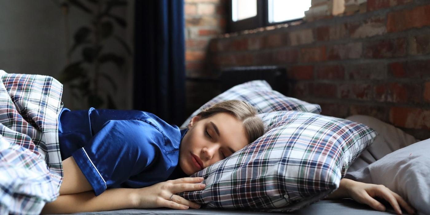 Patul tau, regulile tale, pijamalele tale! Iata ce sa imbraci pentru un somn linistit!