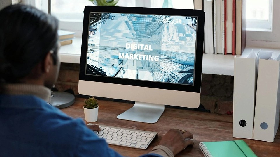 Optimizare pentru motoarele de căutare pentru multimedia – cum optimizezi imagini, video, PDF-uri și alte tipuri de conținut vizual?