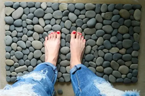 11 trucuri creative pentru decorarea baii