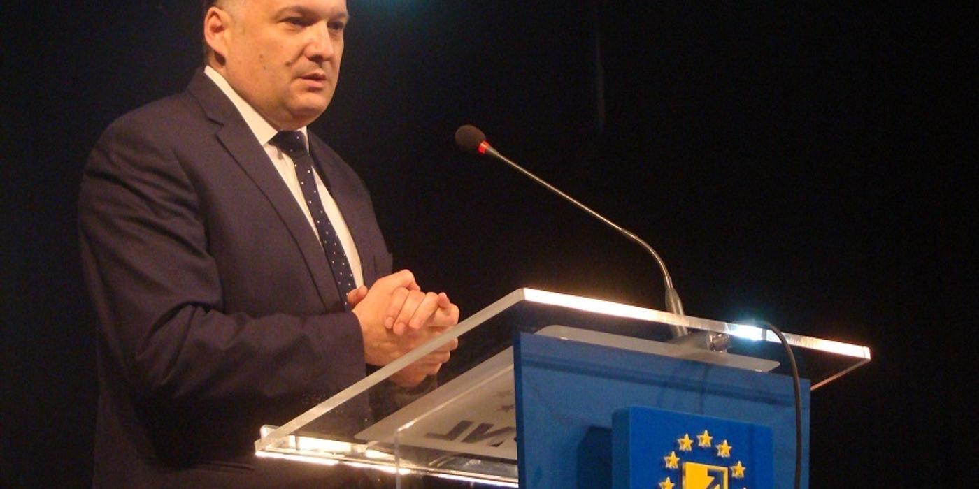 Bogdan Huţucă (PNL), după ce iniţiativa sa privind recuperarea creanţelor fiscale de către agenţii economici a trecut de Parlament: Compensăm just agenţii economici care au de recuperat creanţe de la bugetul local, deblocăm activitatea a sute de primării