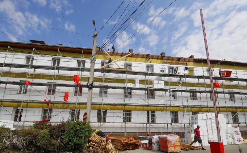 Au început lucrările de renovare energetică la o serie de blocuri din Turda